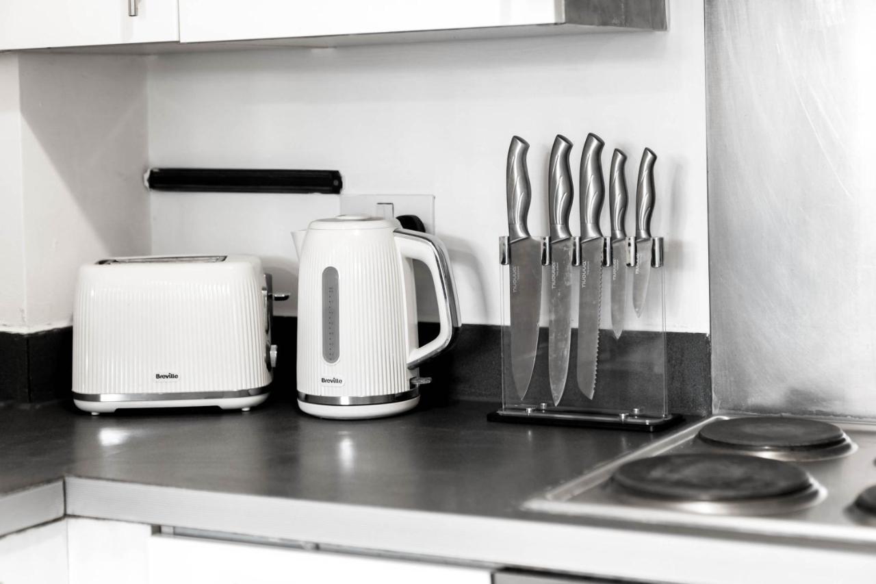 New Luxury City Centre Apartment By Azura Nights Birmingham Eksteriør billede
