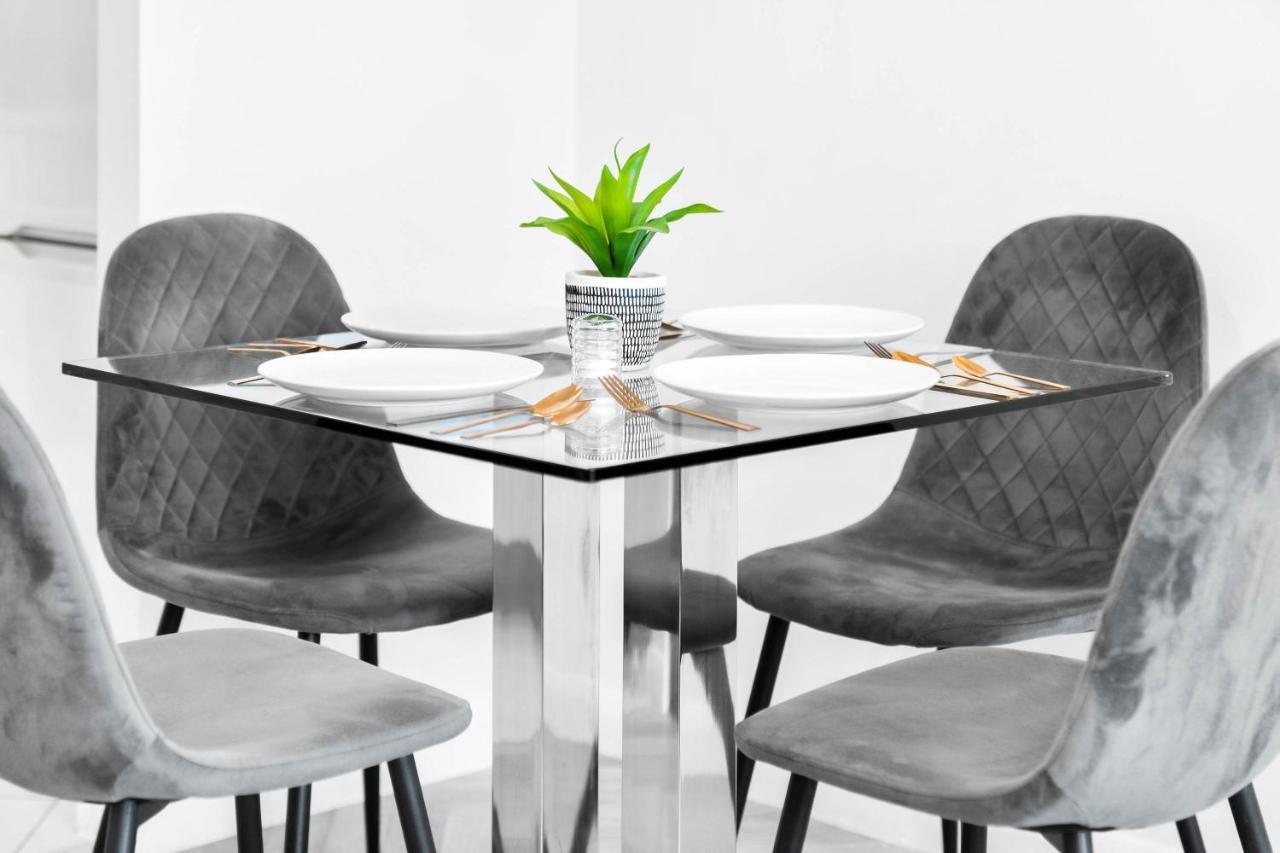 New Luxury City Centre Apartment By Azura Nights Birmingham Eksteriør billede